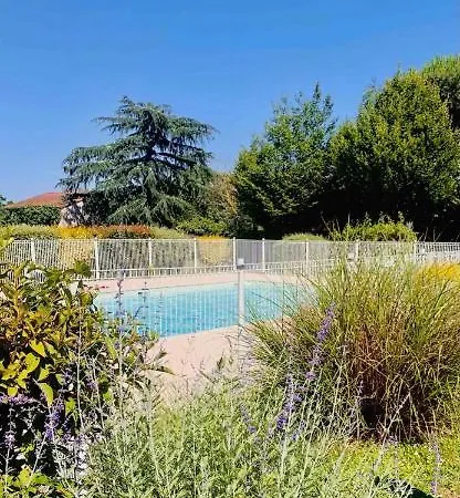 Aux Roches D'or *